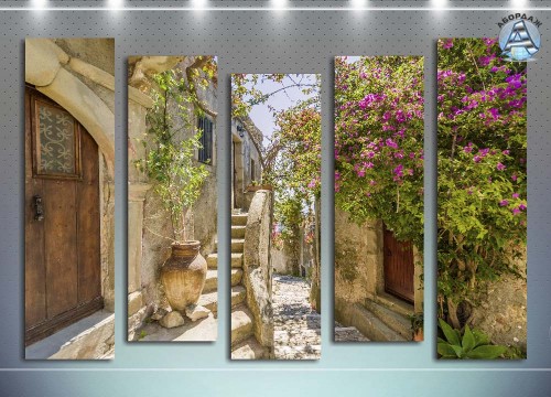 Узкие улочки в Стамбуле